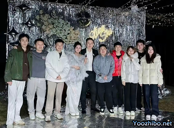 【<a href=/tiyuzq/snooker/ target=_blank class=infotextkey>斯诺克</a>-要闻】肖国栋前天举办了婚礼,巡回锦标赛目前已经确定了9位参赛球员,颜丙涛表示2027年解禁后复出